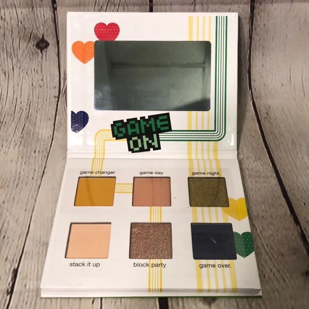 Tetris X Ipsy Game On 6 Eyeshadow Palette Mirror New in Box